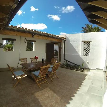 Volcanic View & Pool Villa Villaverde (Fuerteventura)